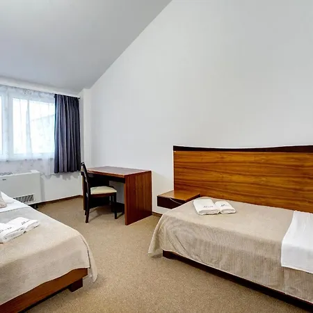 Couette-café Scala 4*